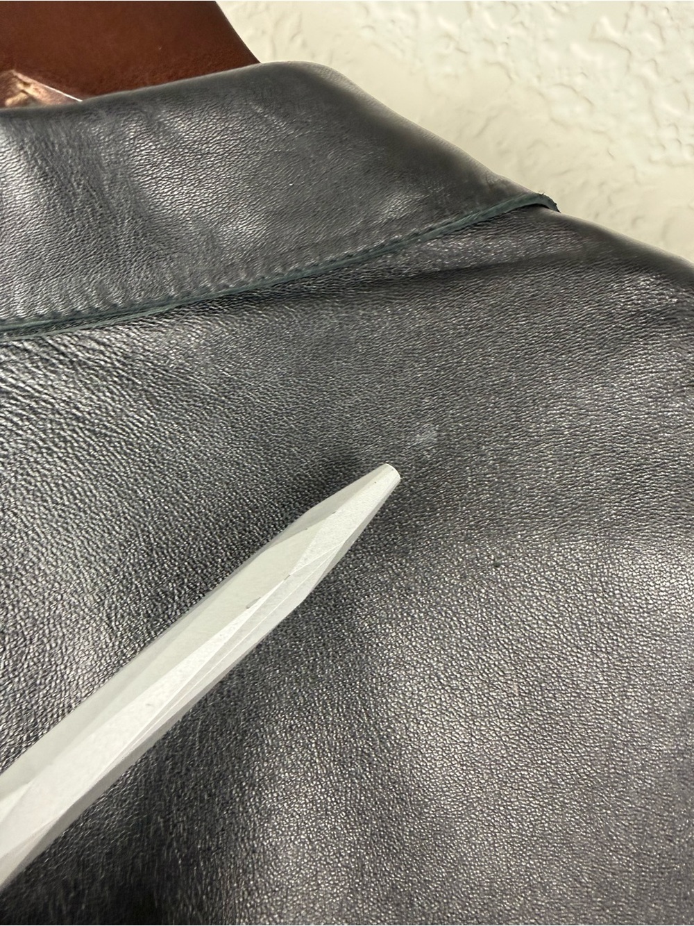 Isaac Mizrahi Genuine Leather Jacket | Zebra Lining | Zip Front | Black | XL - Picture 11 of 11